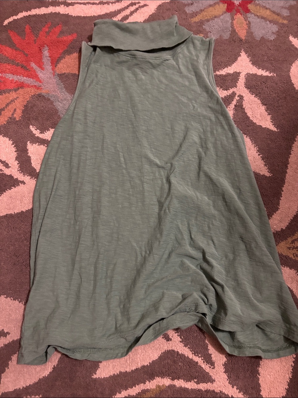 Sleeveless Turtleneck Top in Olive Green